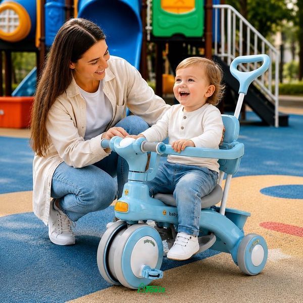 Велосипед триколісний Baby Carriage з батьківською ручкою та кошиком, блакитний 1560 фото